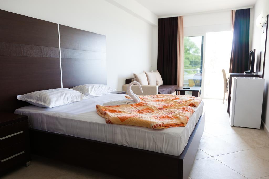 Apartments Art Ulcinj Quarto foto